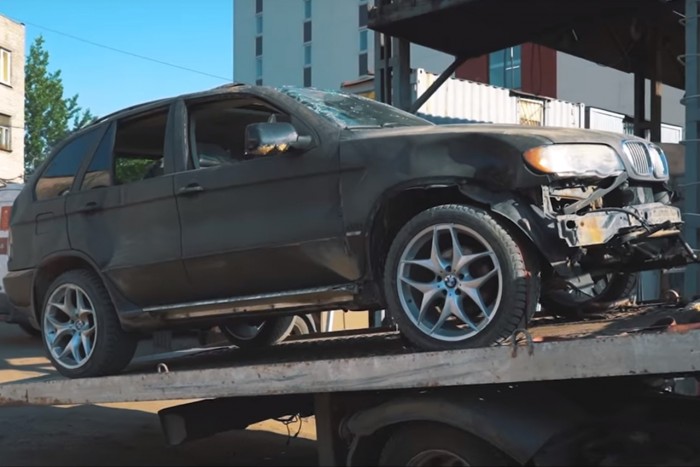 Zsombékjáró szörnyeteg lett ez az X5-ös BMW 1 | Vezess Zsombékjáró szörnyeteg lett ez az X5-ös BMW 1