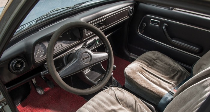 Hogy miért ér egy vagyont ez a leharcolt Ford Escort? Eláruljuk! 7 | Vezess Hogy miért ér egy vagyont ez a leharcolt Ford Escort? Eláruljuk! 7