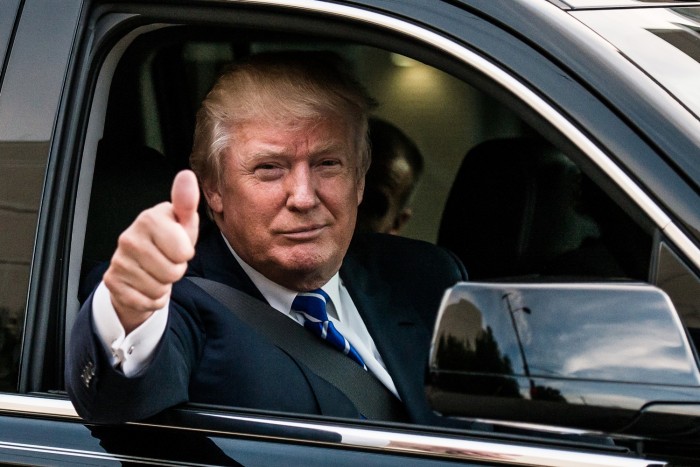 Európai autógyártókat fenyeget Donald Trump