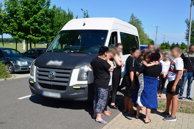 Igazi észlényt fogtak az M35 leállósávjában