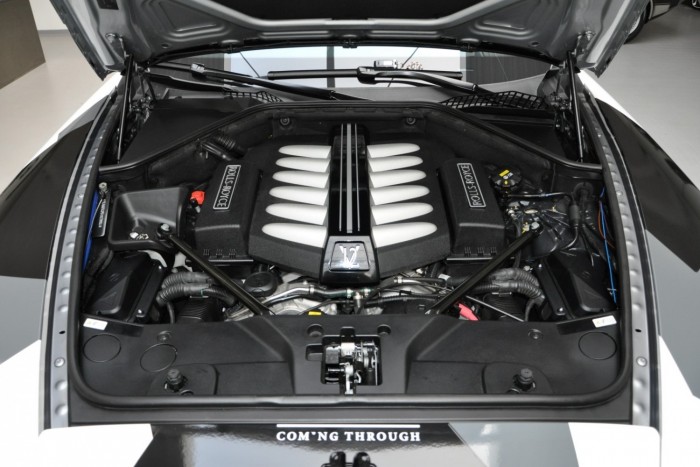 90 millióba kerül a legmenőbb Rolls-Royce 6