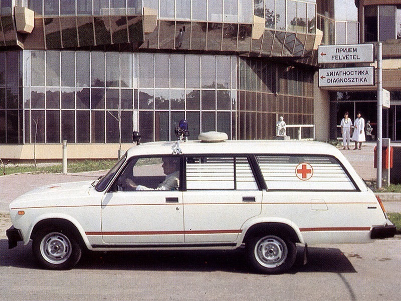 Ezek a kombi Ladák dinnye helyett sérülteket szállítottak (majd később inkább dinnyét) 2