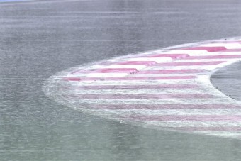 F1: Elmosta az eső a szabadedzést