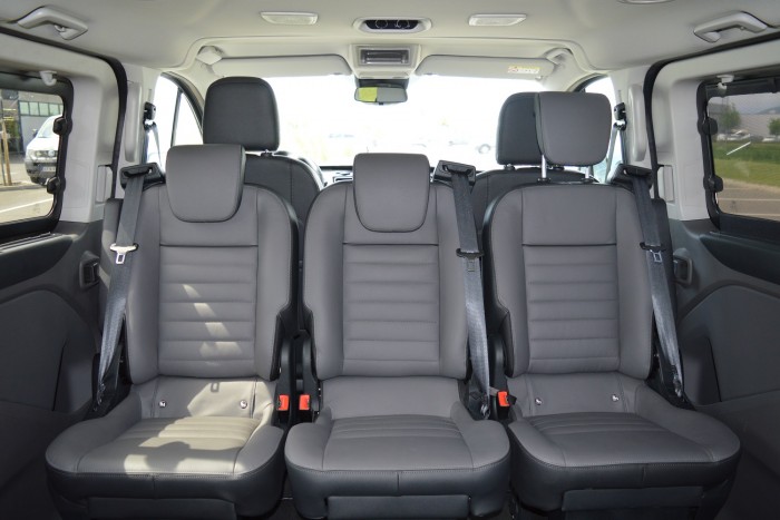 Cégeknek ideális lehet az új Ford Tourneo 2