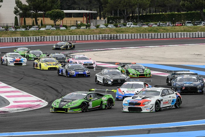 Ingyenes szuperautós hétvége a Ringen, Michelisz is vár