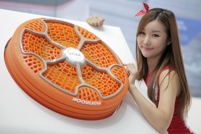 Koreai gumira válthat a Forma-1?