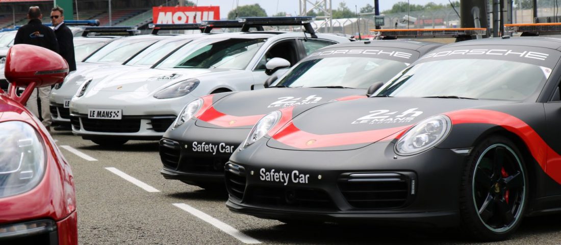 Ha ezek az autók a pályán vannak, akkor valami történt Le Mans-ban