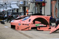 Ezért a malacnak öltöztetett 911-es a kedvenc versenyautóm Le Mans-ban 28