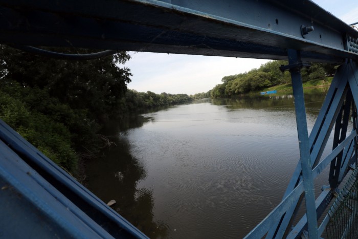 Áthajtottunk Európa legfurább hídjain, mindkettő itt van a Tiszán 14