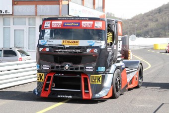 Amikor egy jármű több vizet fogyaszt, mint gázolajat