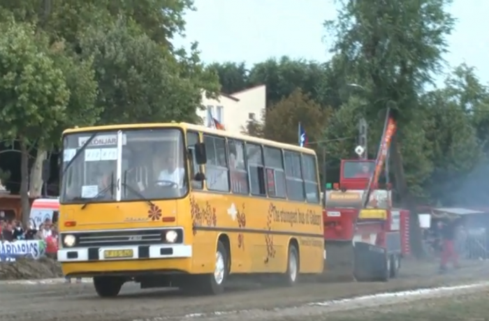 Őrülten száguldott egy Ikarus a Bükkben