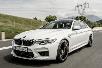 600 lóerő még BMW-ből is sok!