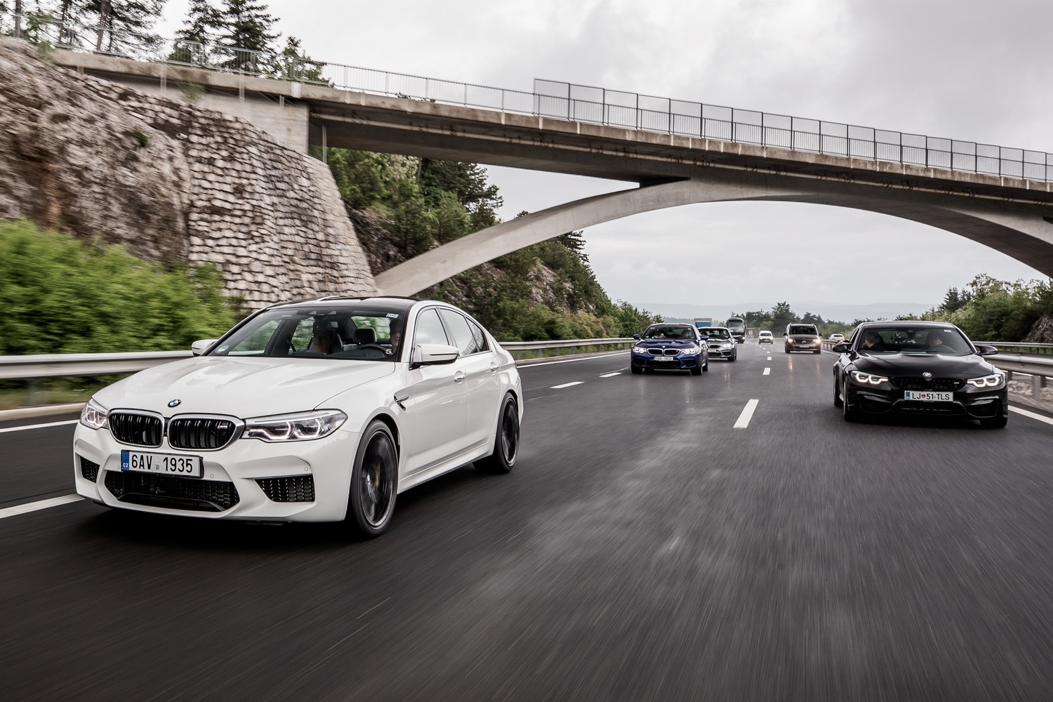 600 lóerő még BMW-ből is sok! 7