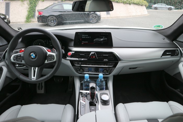 600 lóerő még BMW-ből is sok! 53 600 lóerő még BMW-ből is sok! 53
