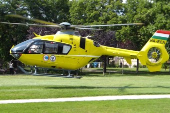 Mentőhelikopter is járt a súlyos jászsági balesetnél