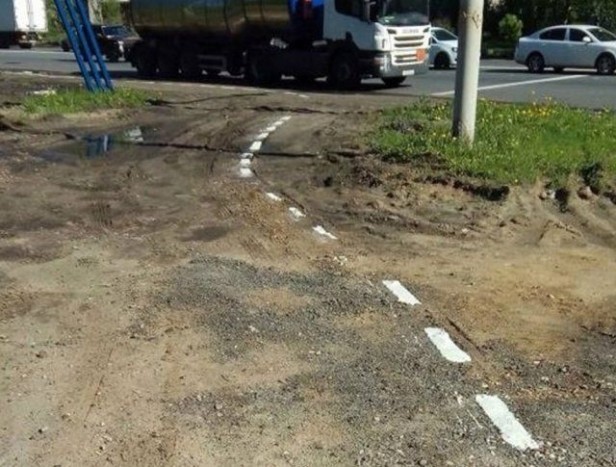 Megnézed ezeket a fotókat, és tapsolni fogsz örömödben, hogy mennyire kiválóak a magyar utak 3 Megnézed ezeket a fotókat, és tapsolni fogsz örömödben, hogy mennyire kiválóak a magyar utak 3