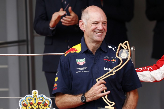 F1: A Red Bull lemásolja a Merci trükkös felnijeit
