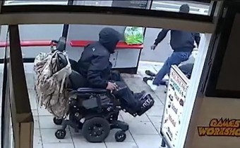 Kerekesszékkel gázoltak el két nőt