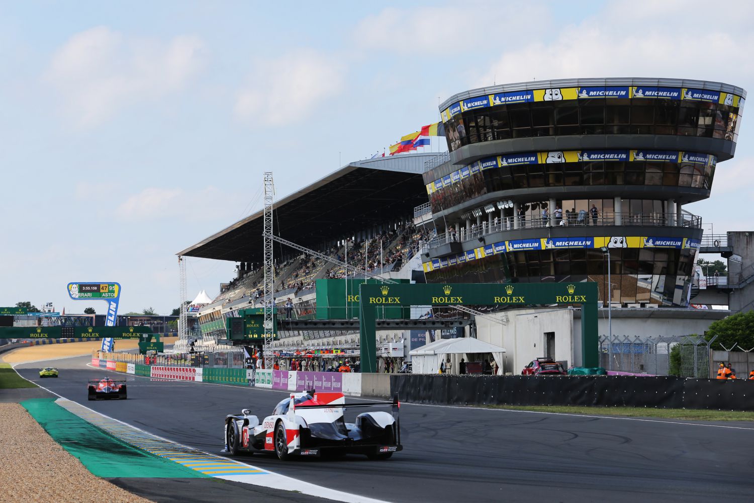 A Toyota a mezőny ura Le Mans-ban 1