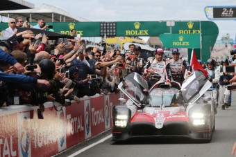 Alonso Toyotája mindent vitt Le Mans-ban