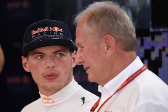 F1: Verstappen mindenben lenyomta Ricciardót