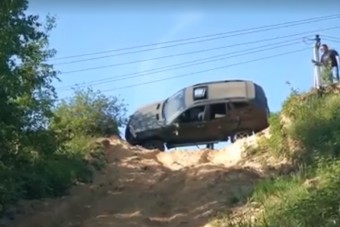 Ha nem szeretnél látni egy módszeres BMW-gyilkosságot, akkor ezt ne nézd meg