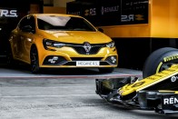 300 lóerős az új Renault Mégane R.S. Trophy 38