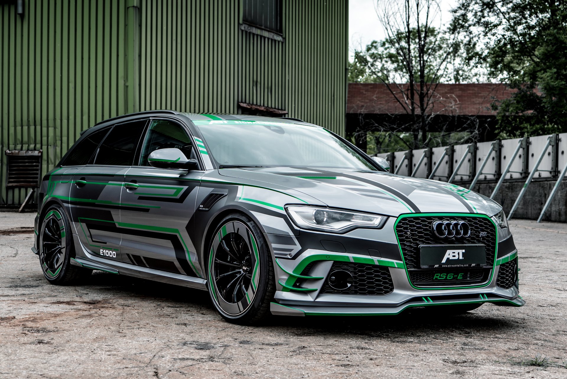 Eszement 1000 lóerős Audi RS6 hibrid az ABT-től 17