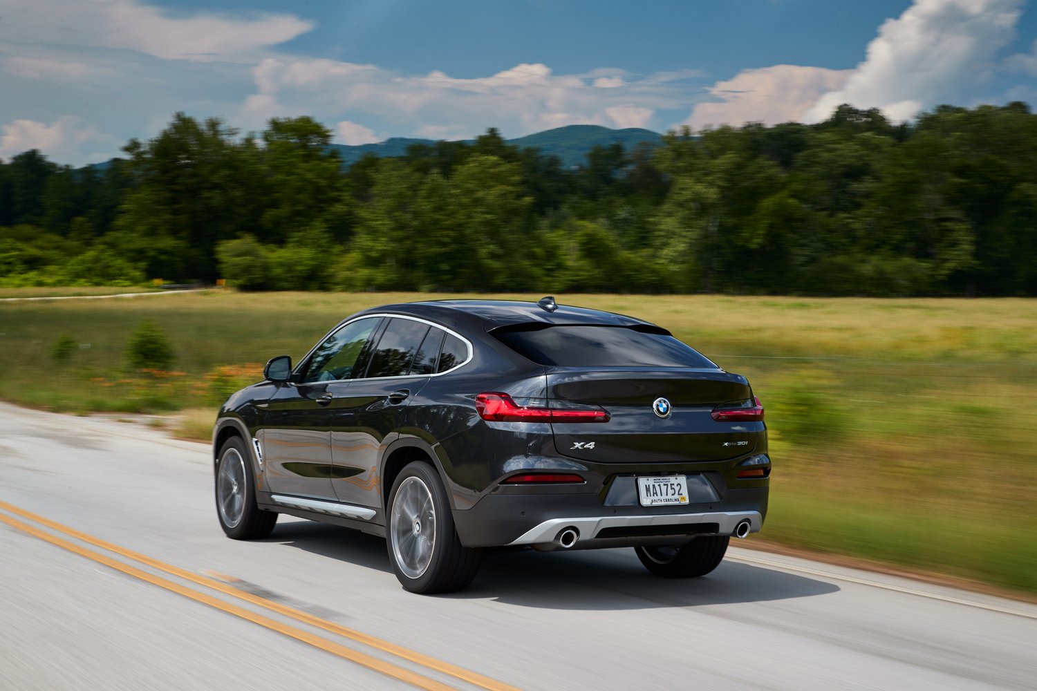 Több mint kétszáz új fotón a vadonatúj BMW X4 11