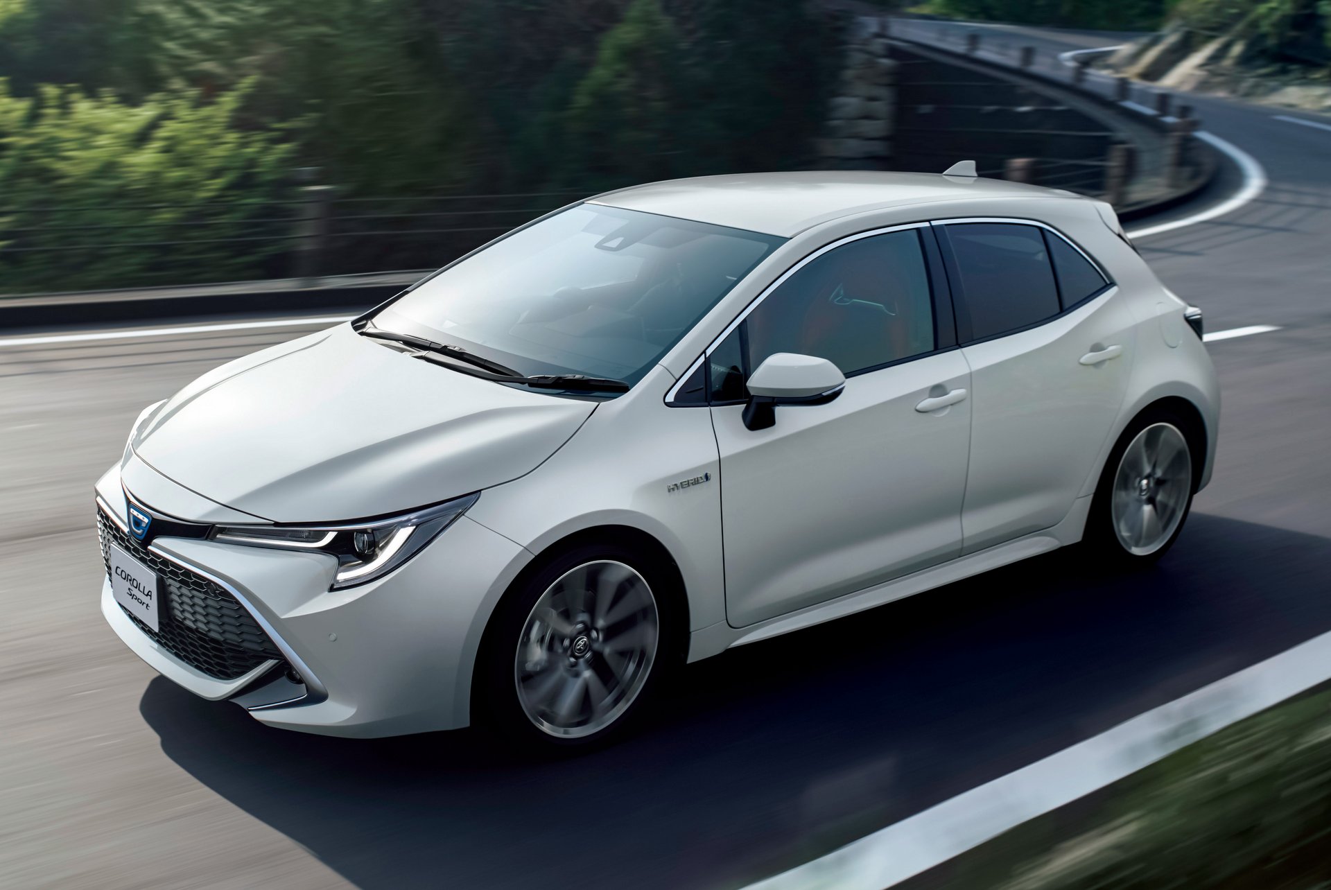 Corolla sport. Toyota Corolla Sport 2019. Toyota Corolla Sport 2018. Toyota Corolla 2021 хэтчбек. Тойота Королла спорт 2019 хэтчбек.