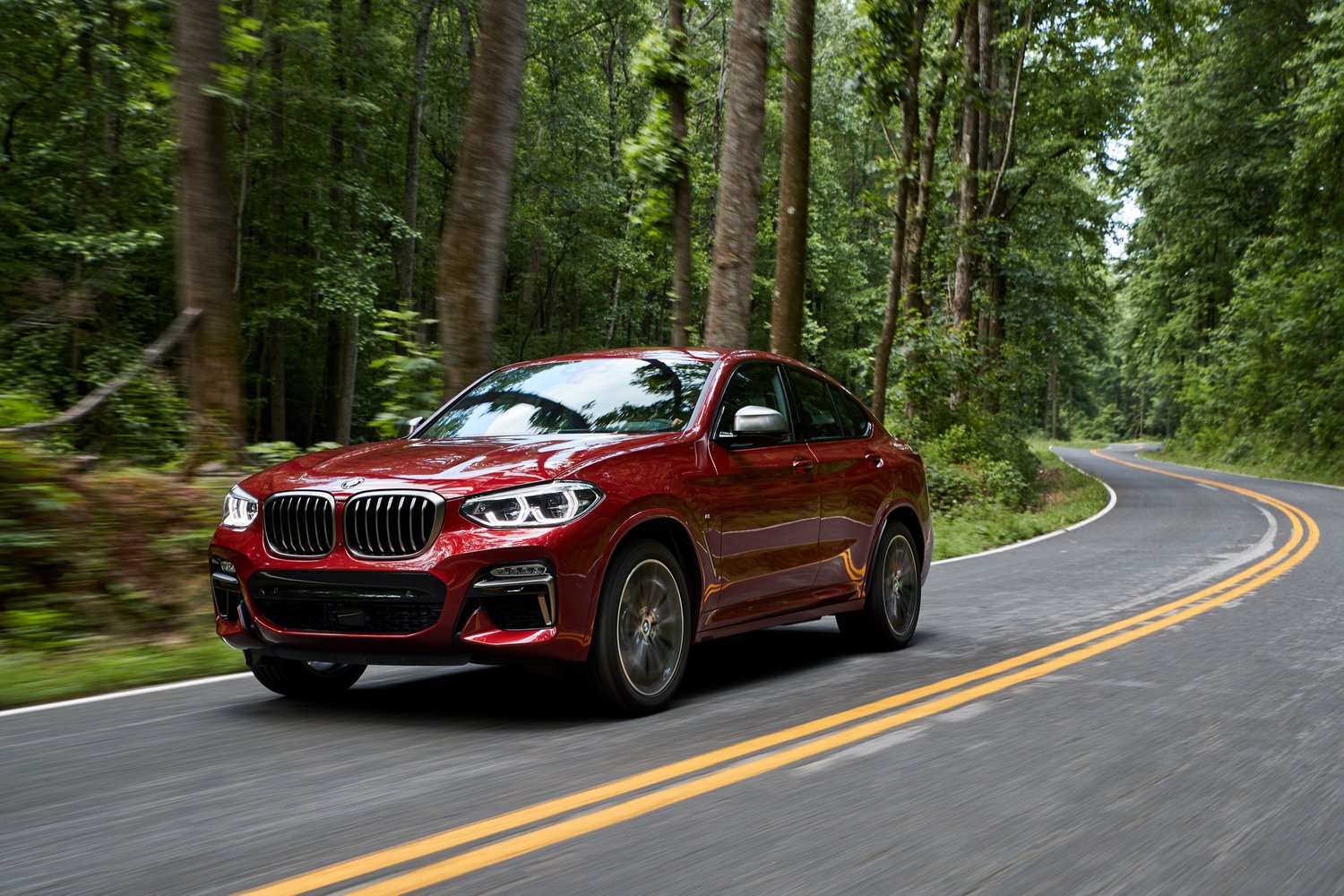 Több mint kétszáz új fotón a vadonatúj BMW X4 163