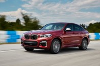 Több mint kétszáz új fotón a vadonatúj BMW X4 214