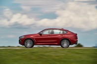 Több mint kétszáz új fotón a vadonatúj BMW X4 233