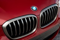 Több mint kétszáz új fotón a vadonatúj BMW X4 262