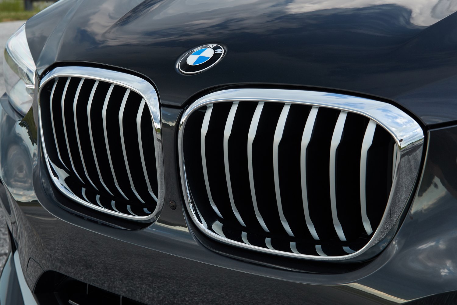 Több mint kétszáz új fotón a vadonatúj BMW X4 105