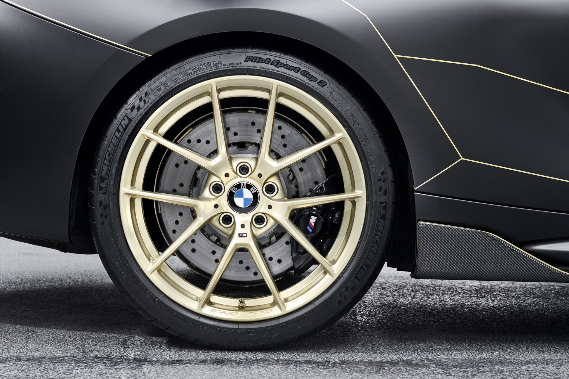 Könnyített gyakorlat: BMW M Performance Parts Concept 12