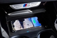 Több mint kétszáz új fotón a vadonatúj BMW X4 438