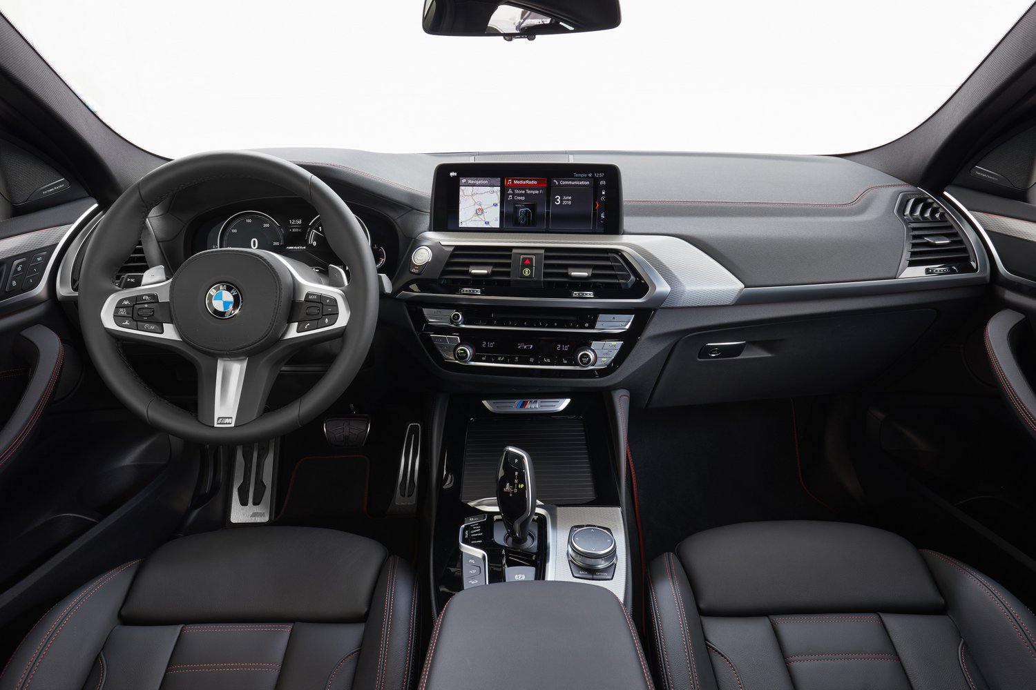 Több mint kétszáz új fotón a vadonatúj BMW X4 371