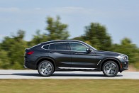 Több mint kétszáz új fotón a vadonatúj BMW X4 104