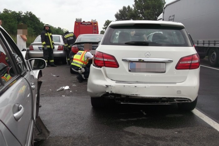 Négy autó ütközött az M5-ösön 5