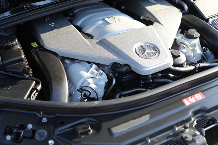 Ezt a családi autót nehéz lenne kimagyarázni otthon 6 | Vezess Ezt a családi autót nehéz lenne kimagyarázni otthon 6