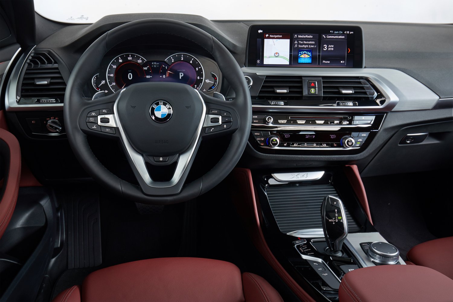 Több mint kétszáz új fotón a vadonatúj BMW X4 377