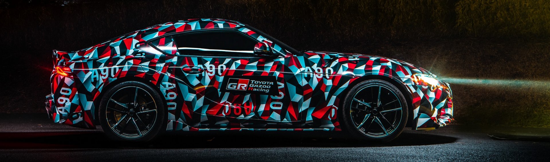 Négyhengeres motorral is kapható lesz a Toyota Supra 6