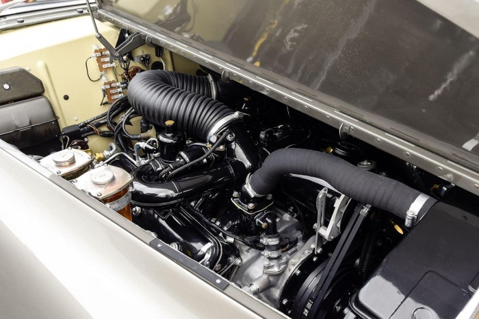 Nincs ma elnökibb a puttonyos Bentley-nél 6