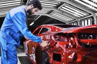 Ritkaságriasztó és VR-szemüveg a BMW-gyárban 2 Ritkaságriasztó és VR-szemüveg a BMW-gyárban 2