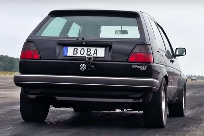 Világverő überbrutál kettes Golfot építettek a németek: 2,1 a százas sprint!