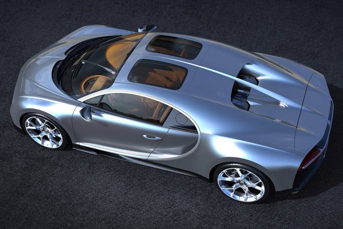 Rögtön két tetőablakot is kapott a Bugatti Chiron