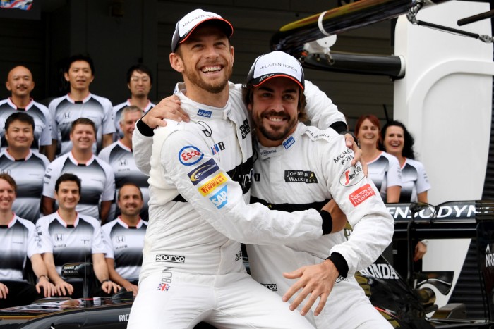 F1: Button a kiszállást javasolja Alonsónak