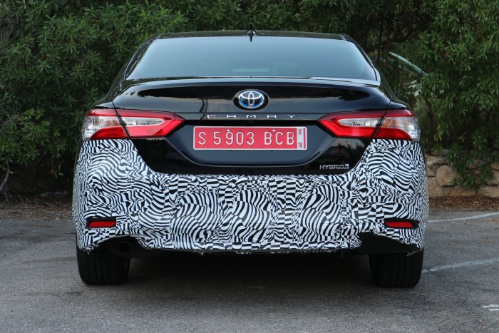 Kipróbáltuk a Toyota új Passatját, ami a Camry 1