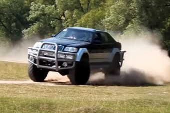 Ha túl drága a G-osztály, nézd meg ezt a tákolt Mercit